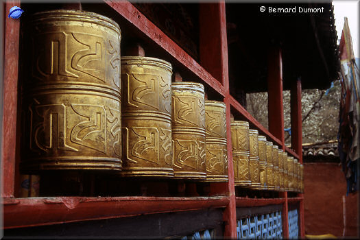 Temple du Pic de jade (Yufeng Si), moulins à prières