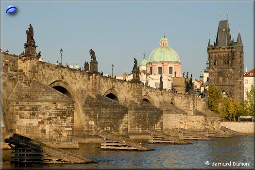 Prague : Charles Bridge statues