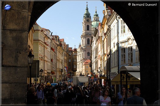 Prague : entry of Lesser Town (Mala Strana) at the end of Charles Bridge