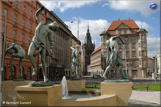 Prague : fountain