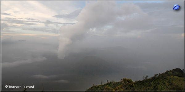 (Java) Tengger caldera (volcanoes Batok, Bromo, and Kursi, and Semeru on the horizon)