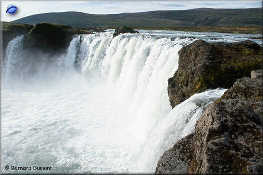 Goðafoss waterfall, on river Skjálfandafljót