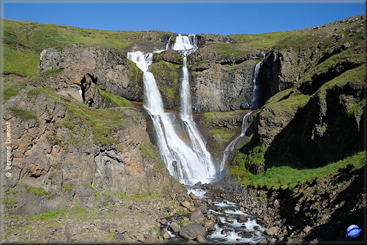 Rjúkandafoss waterfall