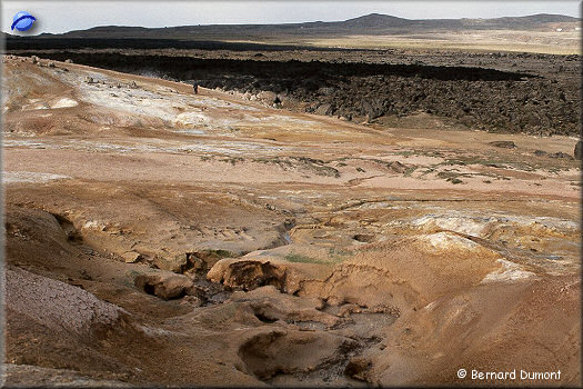 Leirhnjúkur, mud and lava plain