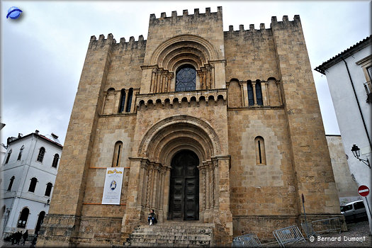 Coimbra (Coïmbre), the old cathedral (Sé Velha)