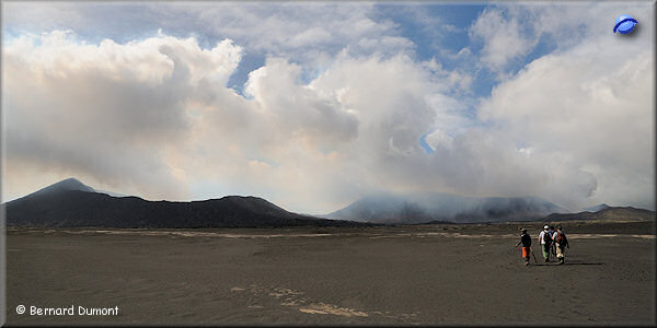 (Ambrym) Caldera around the craters of Benbow (on the left) and Marum