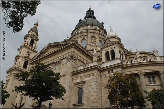 Budapest : Saint Stephan's Basilica (Szent István), completed in 1905