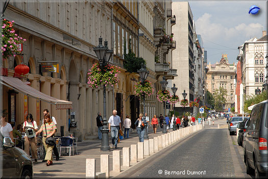 Budapest : in the streets of Pest