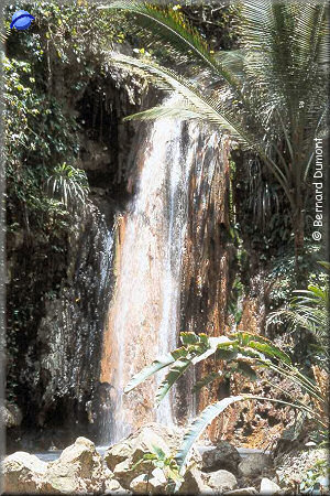 Hot waterfall near Soufriere