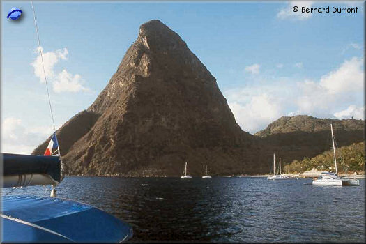 Pitons Cove, Petit piton